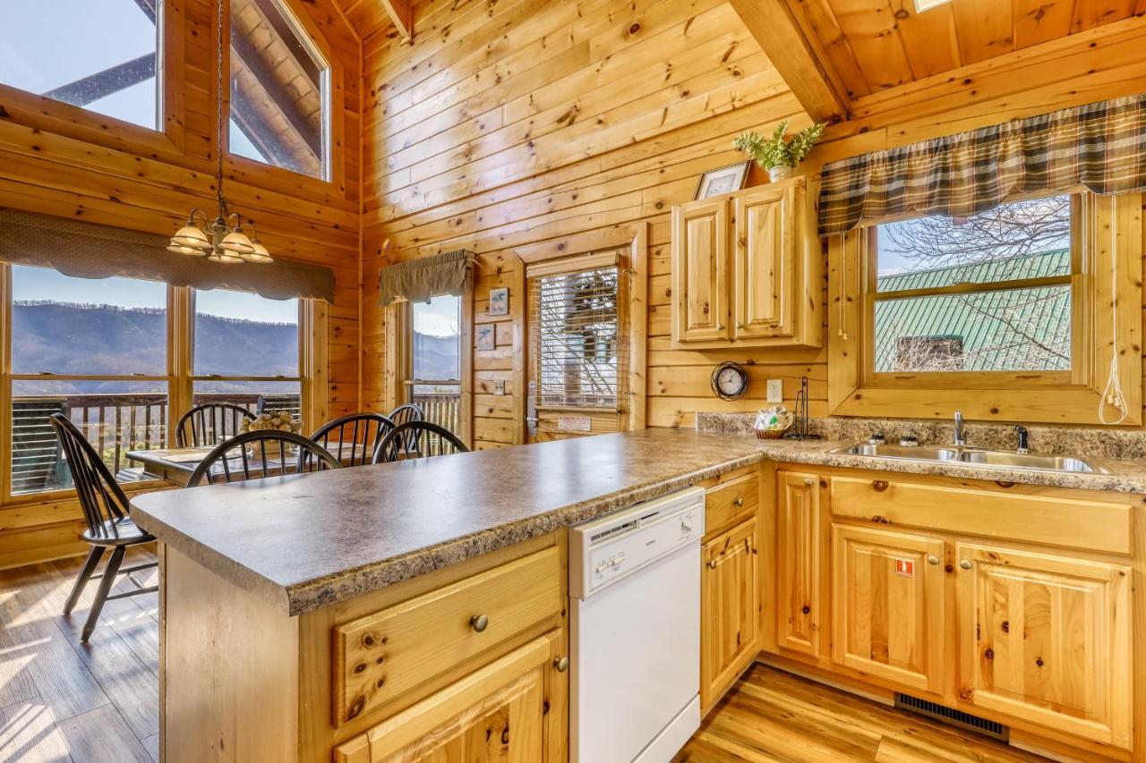 Hunters Hideaway Villa Pigeon Forge Exterior photo